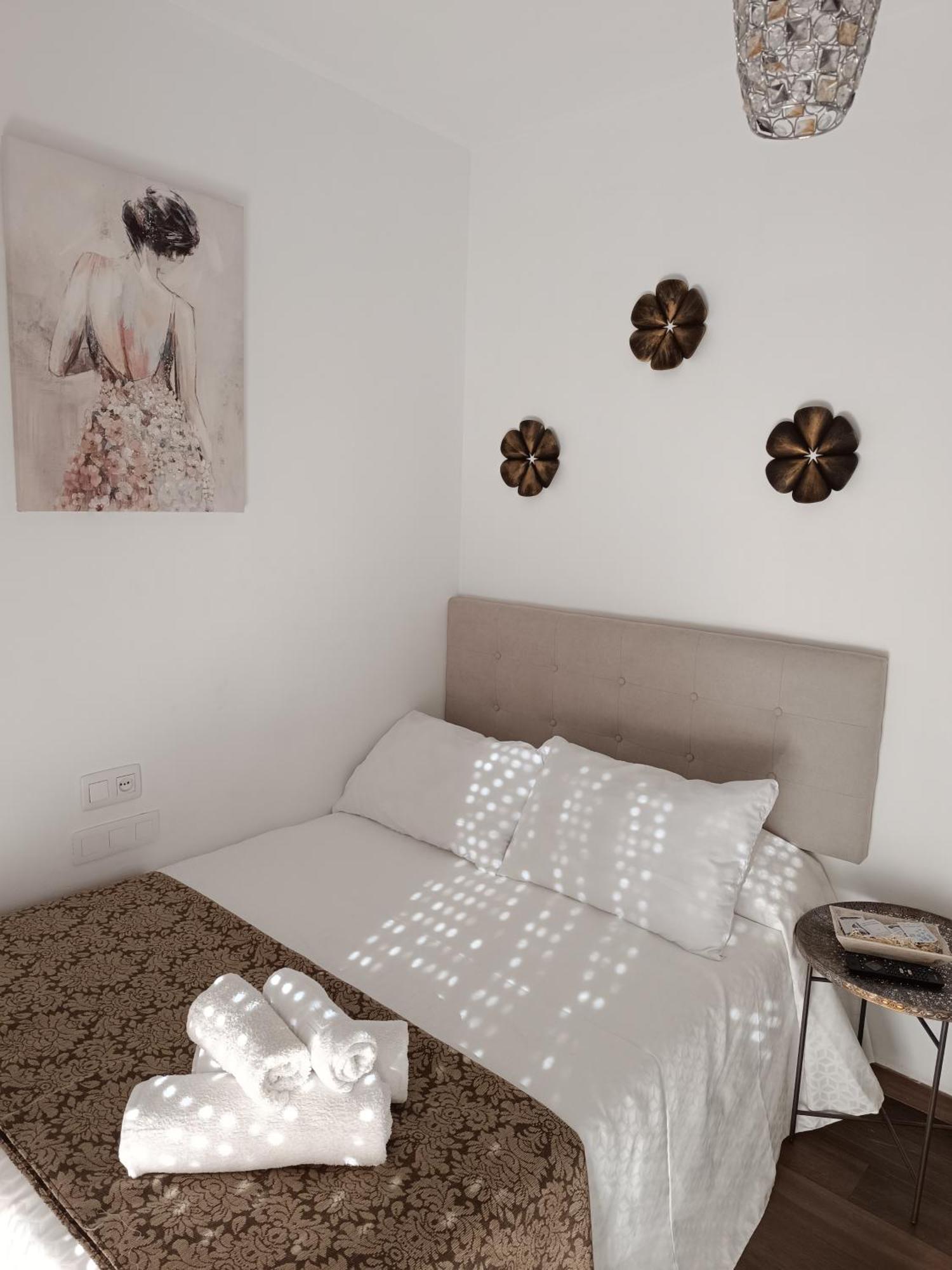 Hostal Casa Blanca Seville Ngoại thất bức ảnh