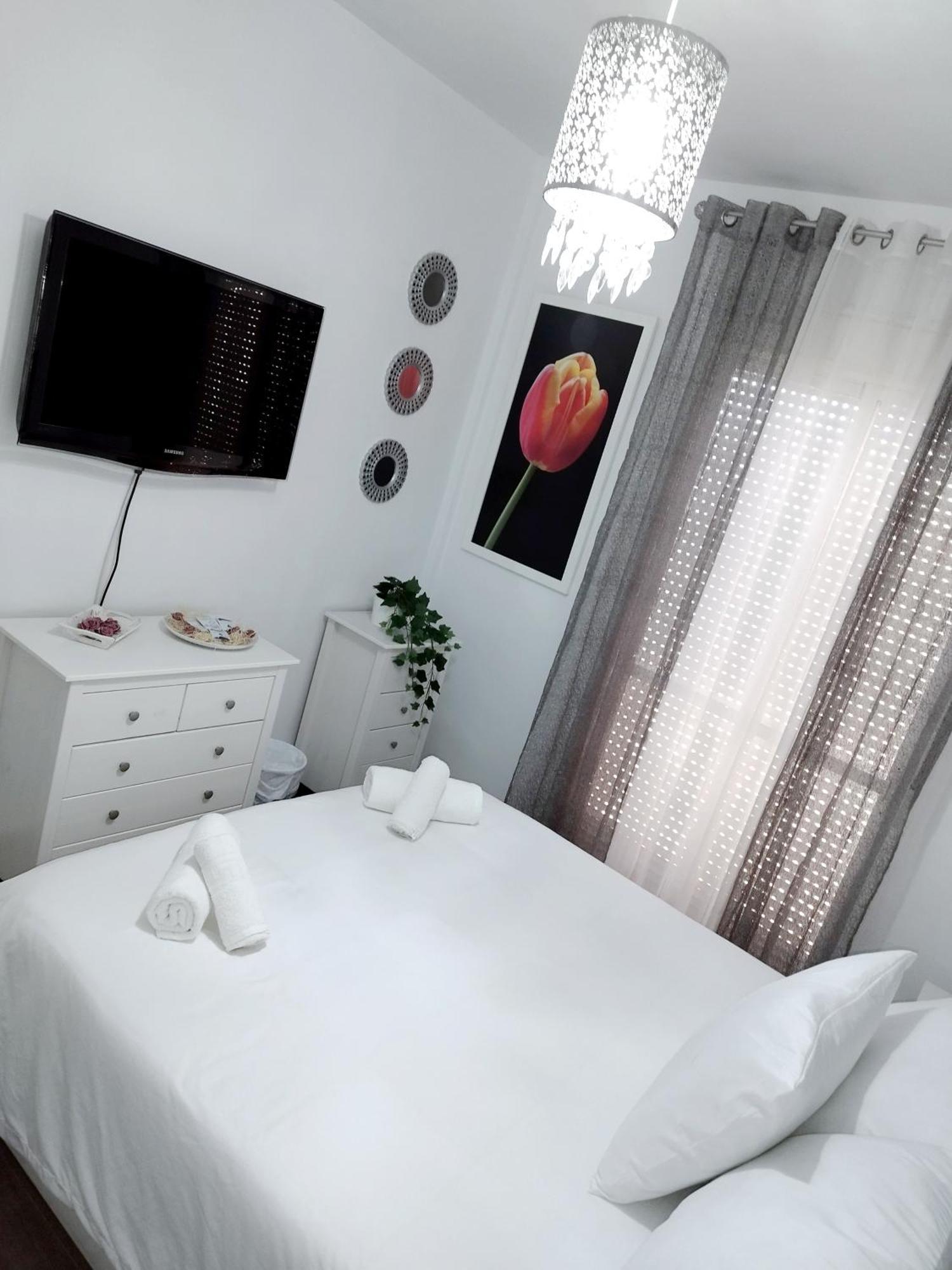 Hostal Casa Blanca Seville Ngoại thất bức ảnh
