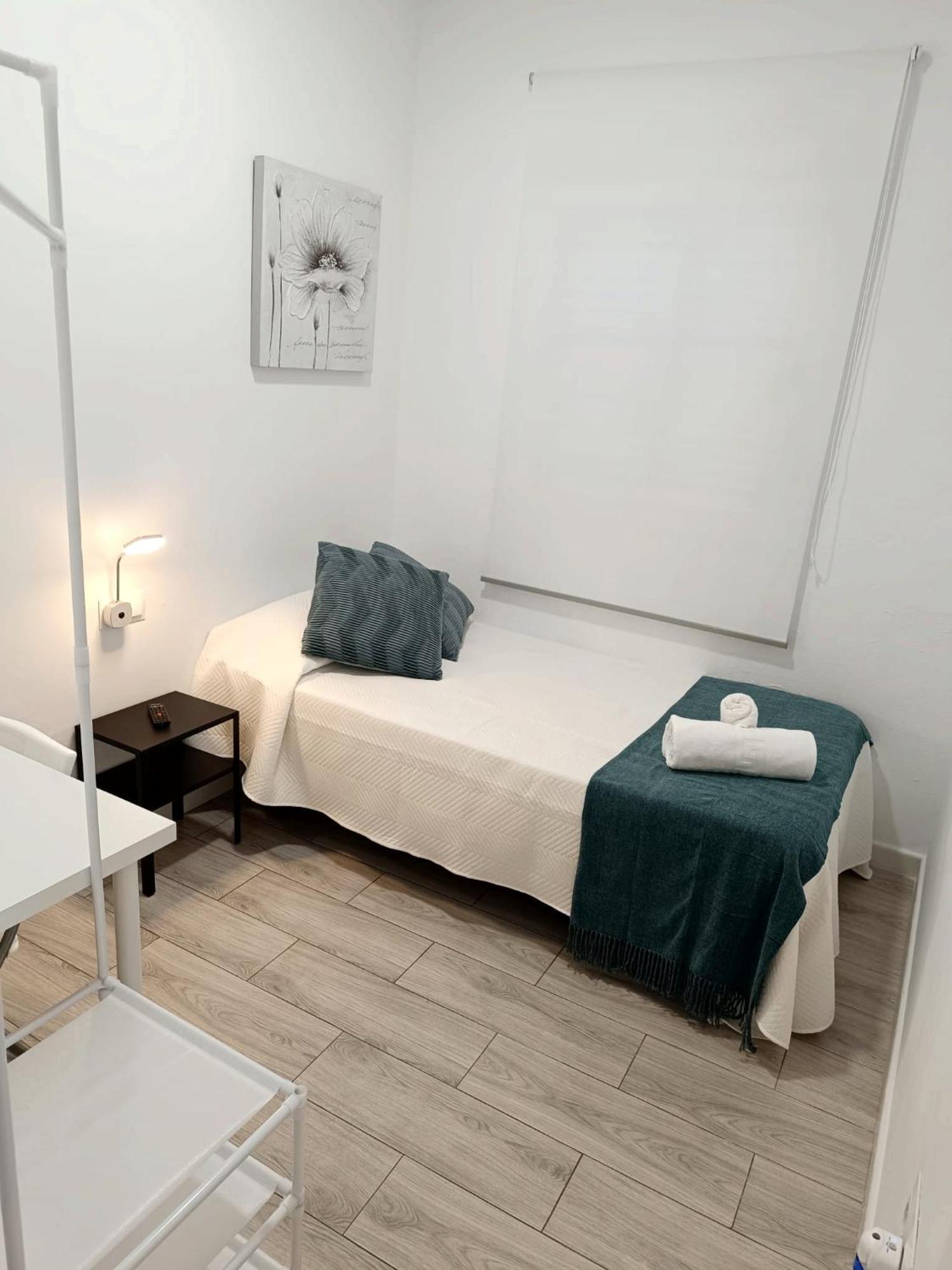 Hostal Casa Blanca Seville Ngoại thất bức ảnh